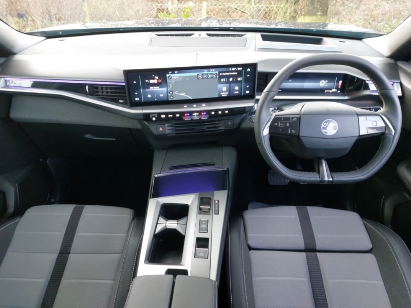 Used Vauxhall Grandland 2025 for sale - 77912881: Photo 2