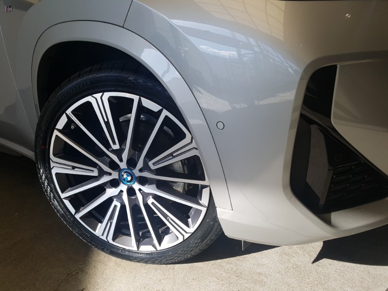 Used BMW iX1 2023 for sale - 76354044: Photo 9