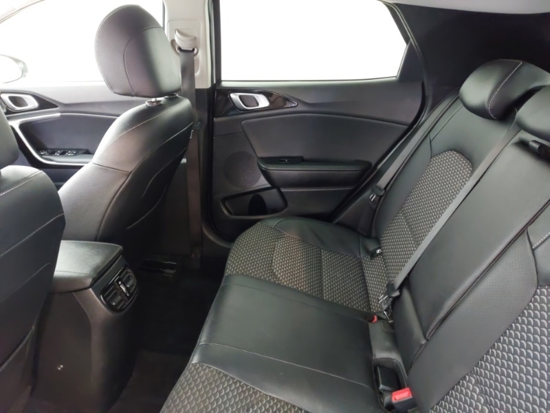 Used Kia XCeed 2022 for sale - 76786259: Photo 6