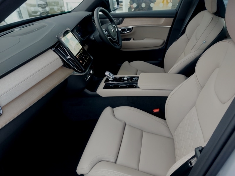 Used Volvo XC90 2025 for sale - 77142305: Photo 5