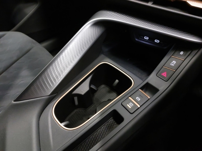 Used Cupra Terramar 2025 for sale - 77875203: Photo 12