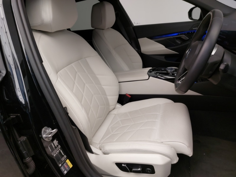 Used BMW i5 2025 for sale - 76404312: Photo 11