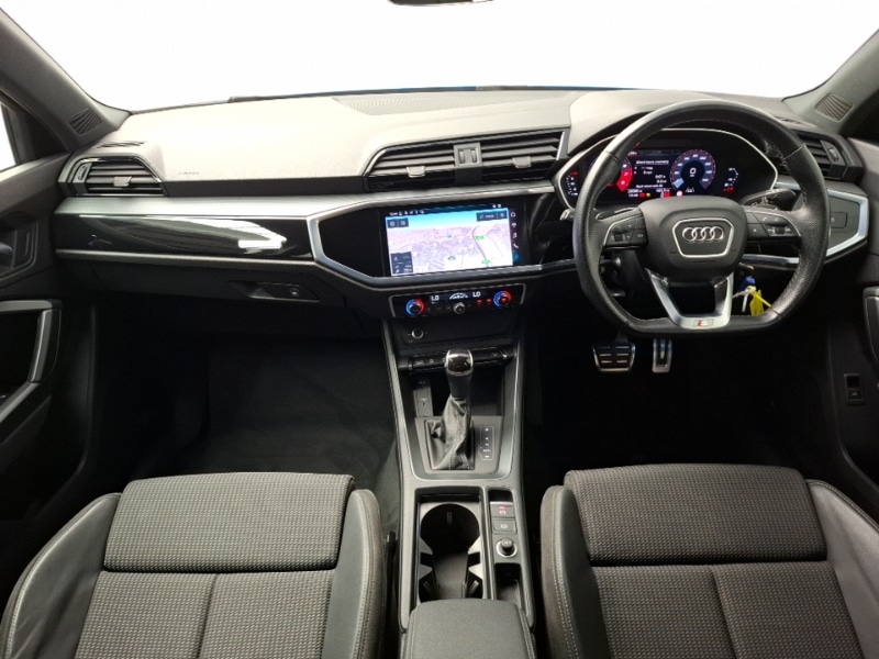Used Audi Q3 2021 for sale - 77265930: Photo 2