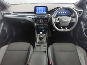 Used Ford Focus 2021 for sale - 76578945: Photo