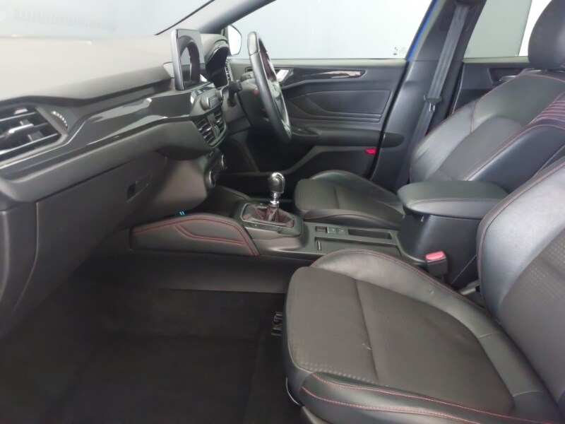 Used Ford Focus 2021 for sale - 76578945: Photo 5