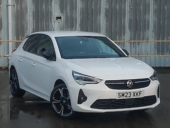 Vauxhall - Corsa