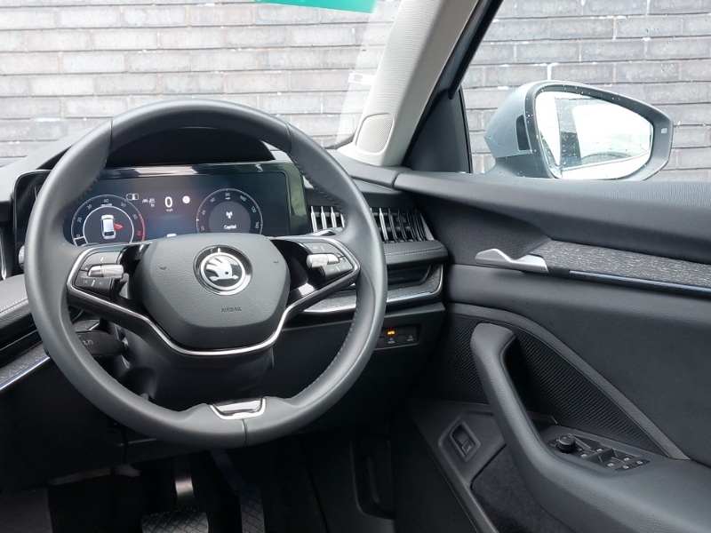 Used Skoda Superb 2024 for sale - 76459527: Photo 10