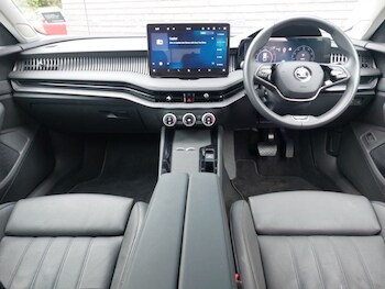 Used Skoda Superb 2024 for sale - 76459527: Photo