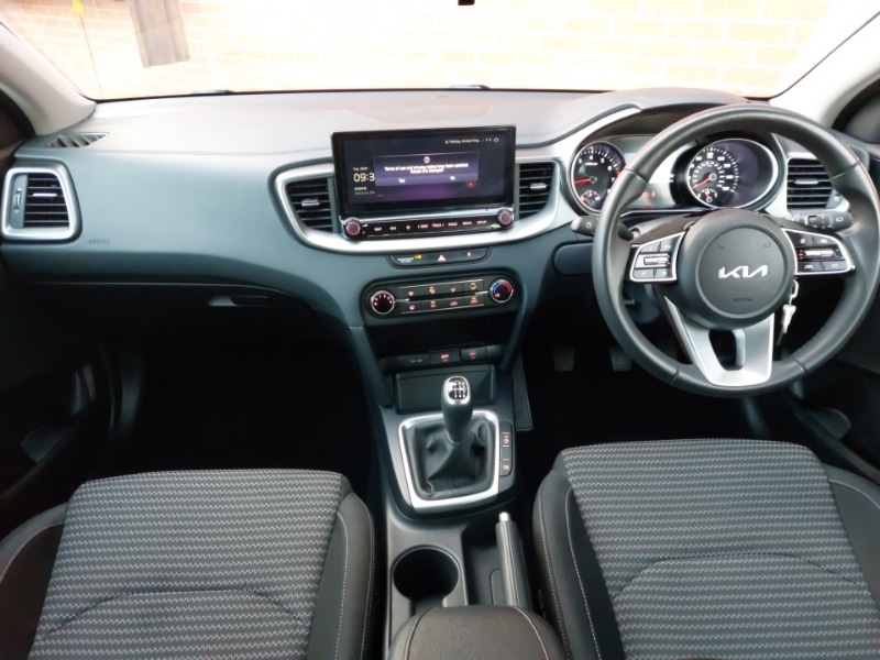 Used Kia Ceed 2024 for sale - 77266348: Photo 2