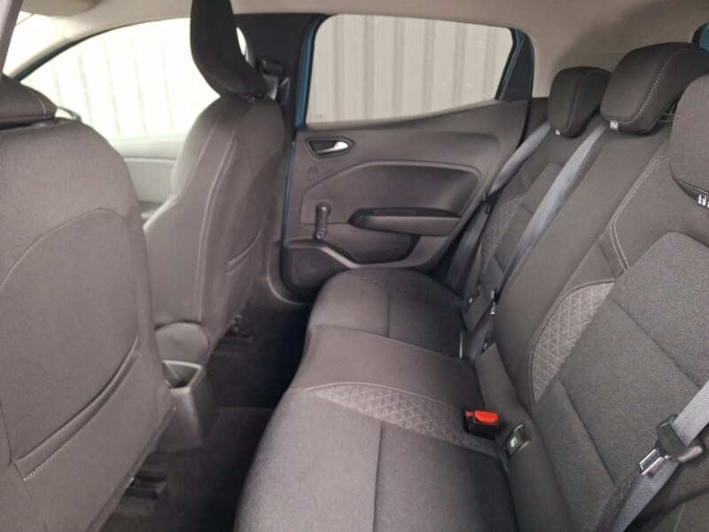 Used Renault Clio 2020 for sale - 77184746: Photo 6