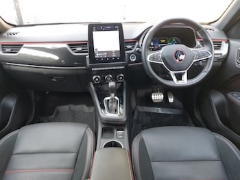 Used Renault Arkana 2023 for sale - 76354100: Photo