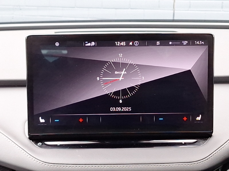 Used Skoda Enyaq 2023 for sale - 76759114: Photo 10