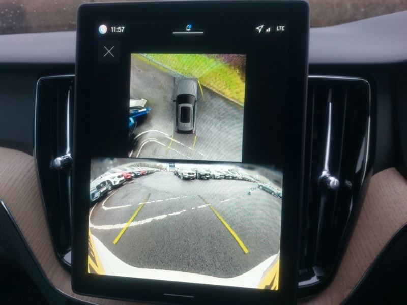 Used Volvo XC60 2025 for sale - 77924261: Photo 11