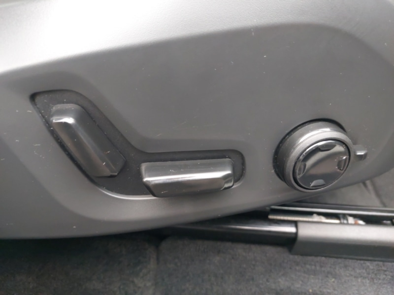 Used Volvo XC60 2023 for sale - 77657260: Photo 12