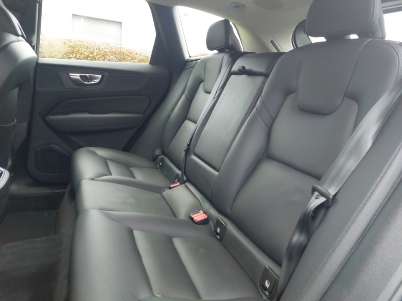 Used Volvo XC60 2023 for sale - 77657260: Photo 6