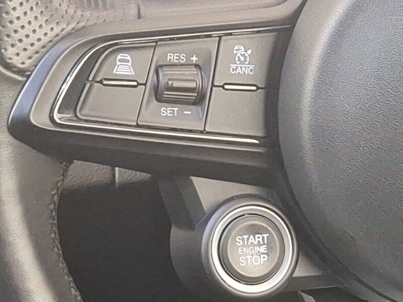 Used Alfa Romeo Giulia 2021 for sale - 77948217: Photo 10