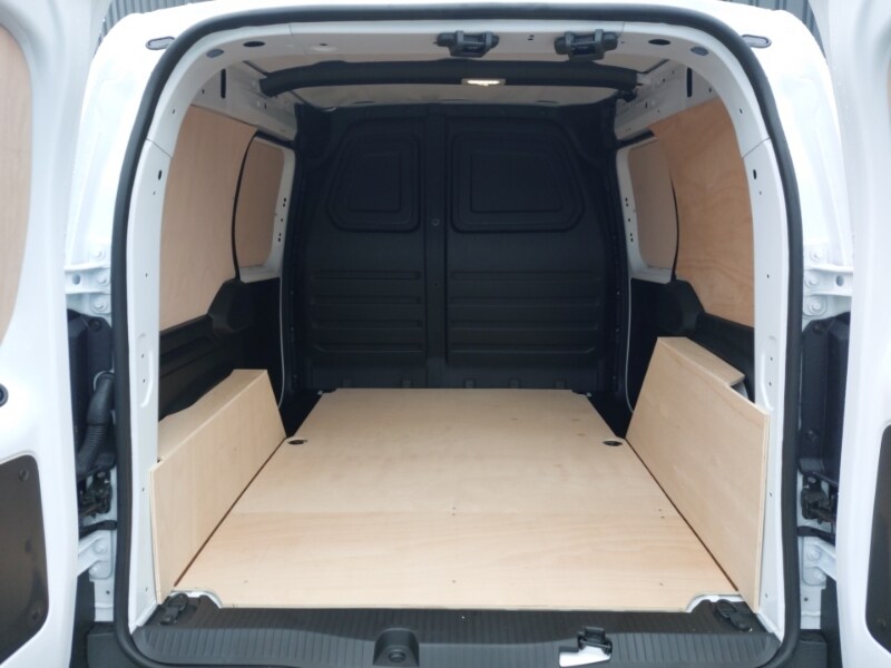 Used Renault Kangoo 2025 for sale - 77169610: Photo 8