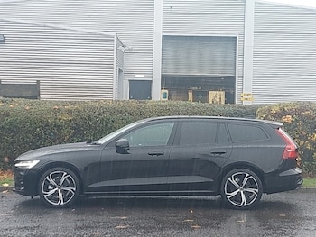 Used Volvo V60 2025 for sale - 76487827: Photo