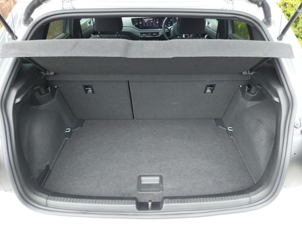 Used Volkswagen Polo 2024 for sale - 76150294: Photo 8