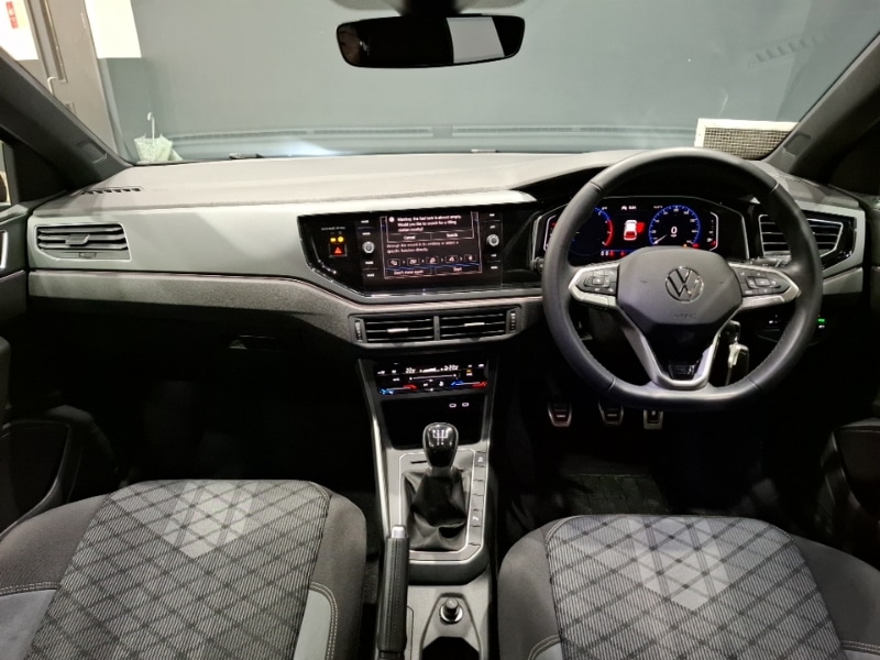 Used Volkswagen Polo 2023 for sale - 77298770: Photo 2