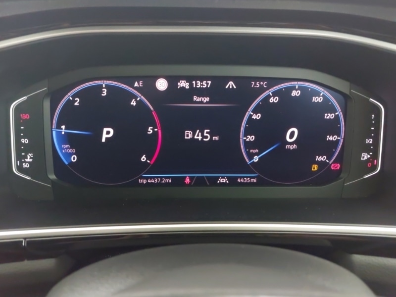 Used Volkswagen T-Roc 2025 for sale - 77046602: Photo 10