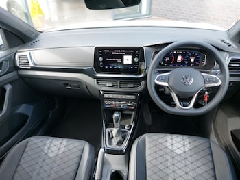 Used Volkswagen T-Cross 2024 for sale - 75539342: Photo