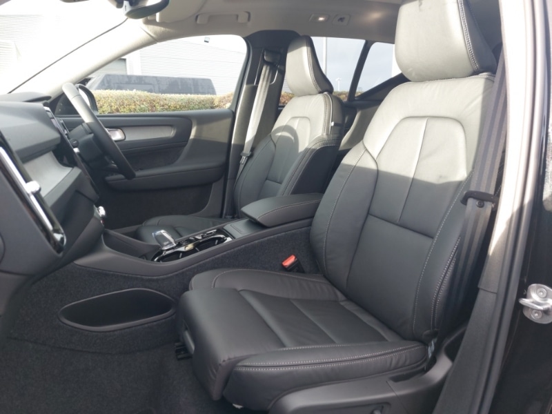 Used Volvo XC40 2025 for sale - 77624083: Photo 5