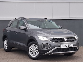 Used Volkswagen T-Roc 2022 for sale - 76906660: Photo