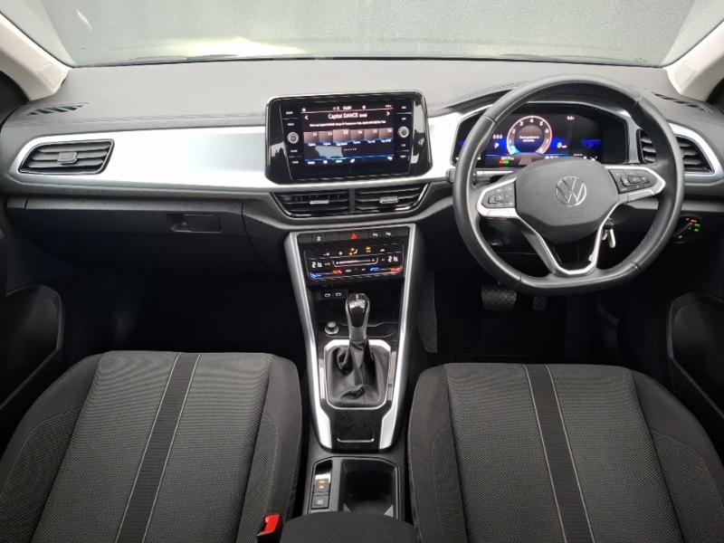 Used Volkswagen T-Roc 2022 for sale - 76906660: Photo 2