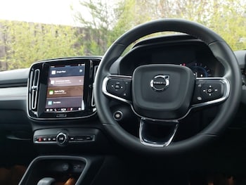 Used Volvo XC40 2024 for sale - 76771180: Photo