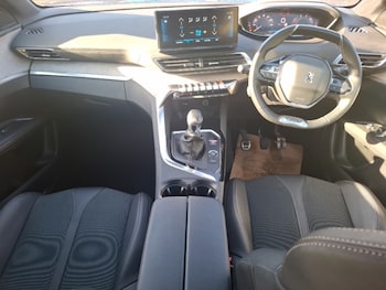 Used Peugeot 3008 2022 for sale - 76959417: Photo