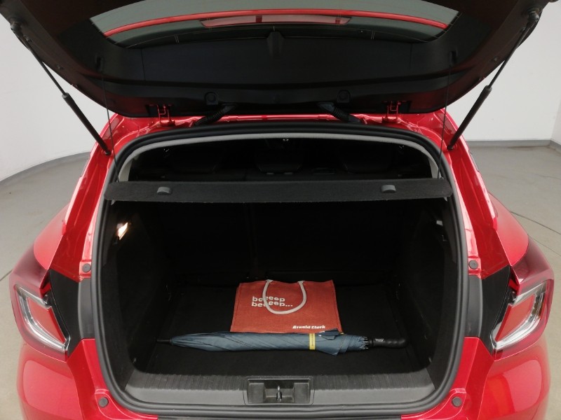 Used Renault Captur 2023 for sale - 77790988: Photo 8