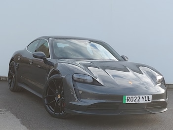 Used Porsche Taycan 2022 for sale - 77358268: Photo