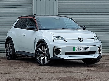 Used Renault 5 2025 for sale - 77762038: Photo