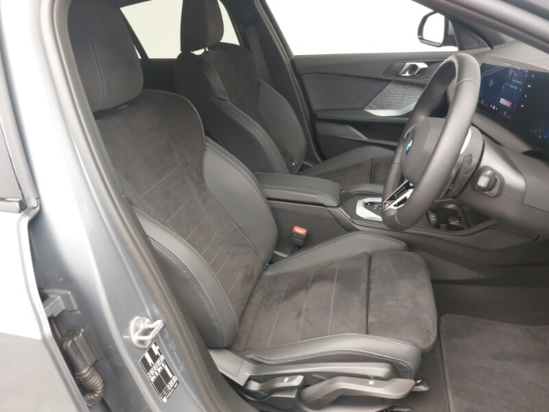 Used BMW 1 Series 2025 for sale - 76532954: Photo 11