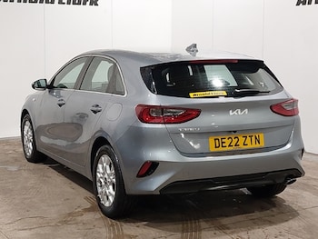 Used Kia Ceed 2022 for sale - 76606754: Photo