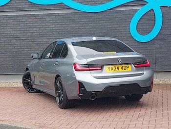 Used BMW 3 Series 2024 for sale - 77253308: Photo