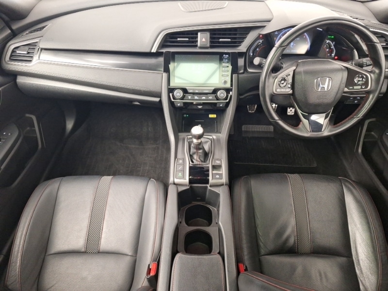 Used Honda Civic 2020 for sale - 76506367: Photo 2