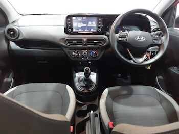 Used Hyundai i10 2023 for sale - 76571836: Photo