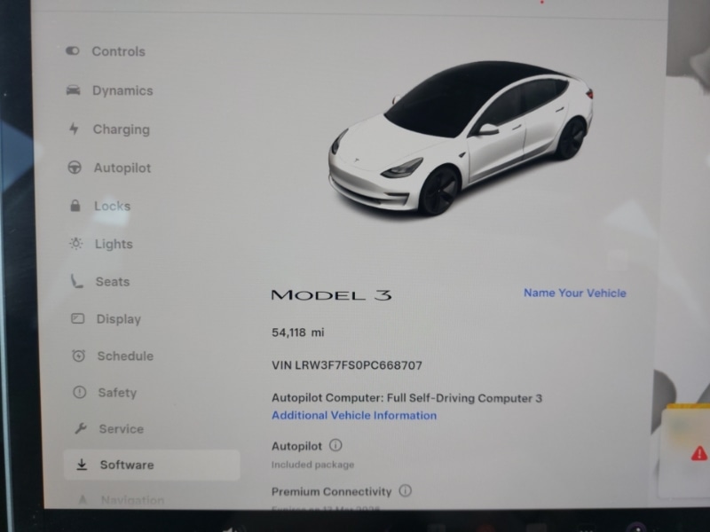 Used Tesla Model 3 2022 for sale - 77645537: Photo 11