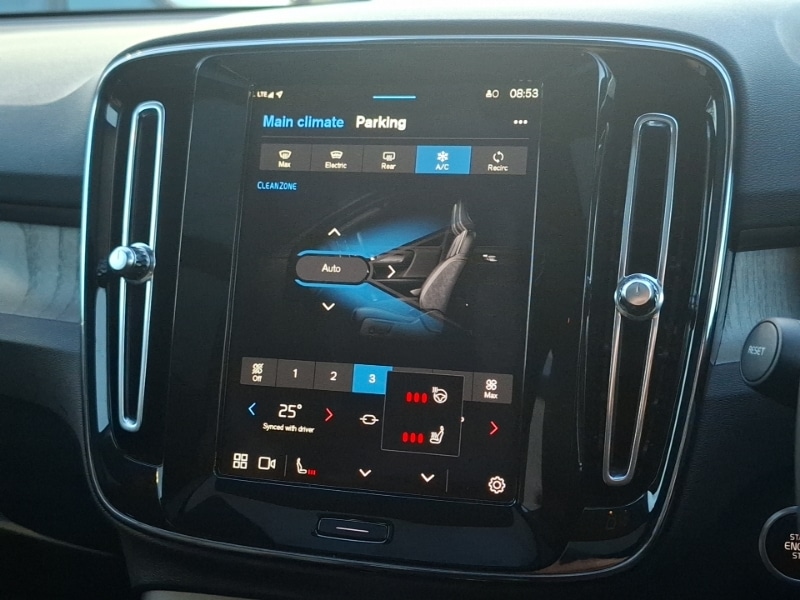 Used Volvo XC40 2024 for sale - 77330128: Photo 12