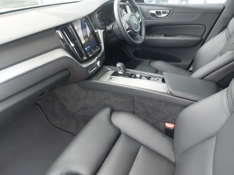 Used Volvo XC60 2024 for sale - 76369839: Photo 5