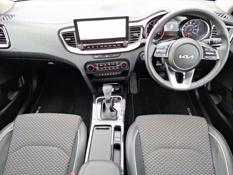 Used Kia Ceed 2025 for sale - 77660978: Photo 2