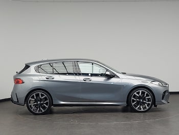 Used BMW 1 Series 2025 for sale - 76198856: Photo 2