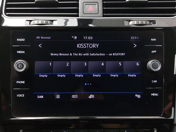 Used Volkswagen Golf 2020 for sale - 76254382: Photo 10