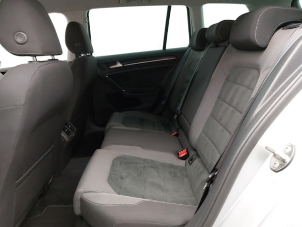 Used Volkswagen Golf 2020 for sale - 76254382: Photo 6