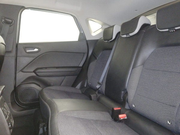 Used Renault Captur 2022 for sale - 76310291: Photo 6