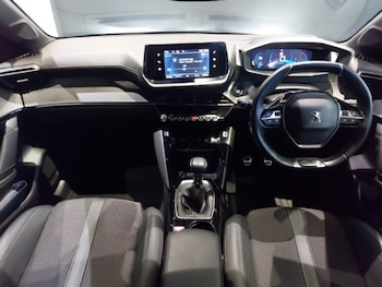 Used Peugeot 208 2020 for sale - 77049567: Photo