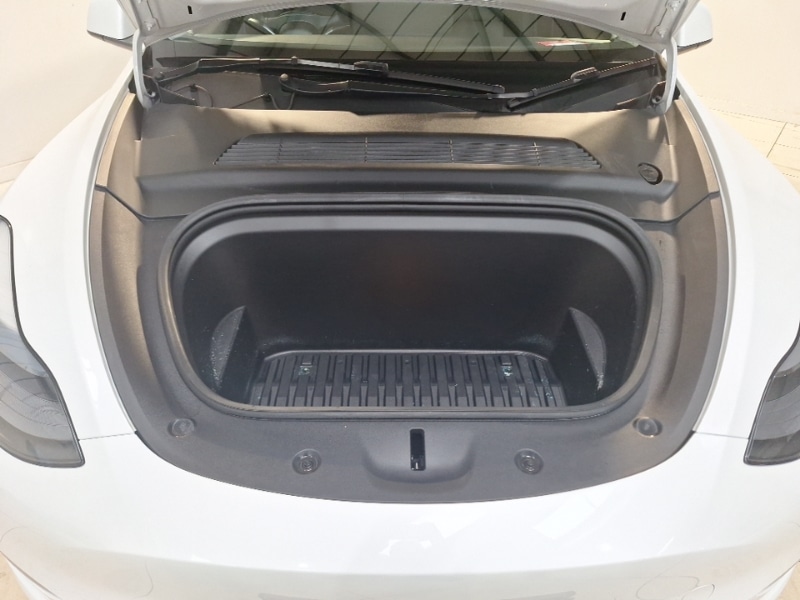 Used Tesla Model Y 2023 for sale - 76233199: Photo 12