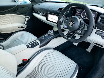 Used Maserati MC20 2025 for sale - 77632859: Photo